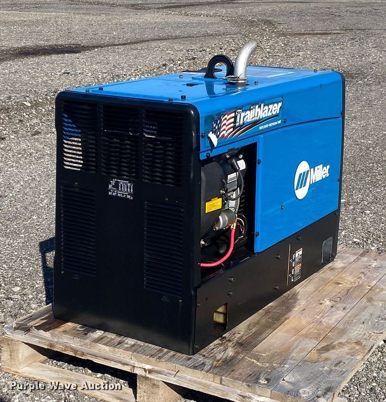 image for item JW9194 Miller Trailblazer  welder/generator