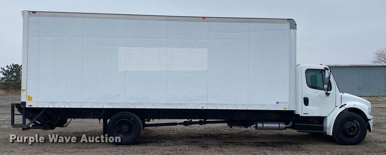 image for item JW9205 2005 Freightliner Business Class M2  box truck