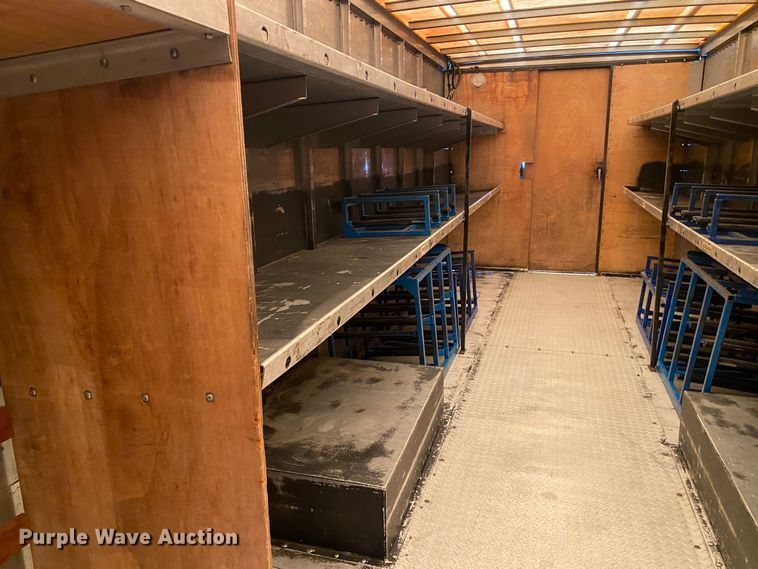 image for item JW9286 2005 Freightliner MT55  delivery van