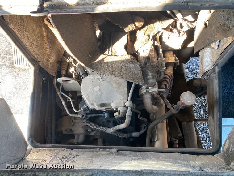 image for item JW9286 2005 Freightliner MT55  delivery van