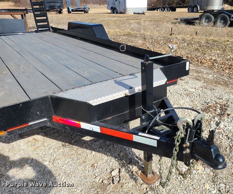 image for item JW9712 2010 Felling  equipment trailer