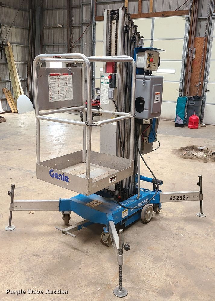 image for item JW9714 2003 Genie AWP-30S  vertical lift