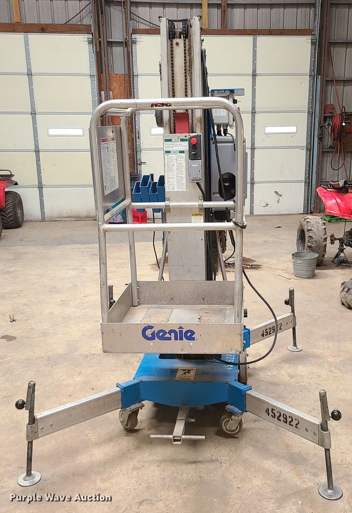 image for item JW9714 2003 Genie AWP-30S  vertical lift