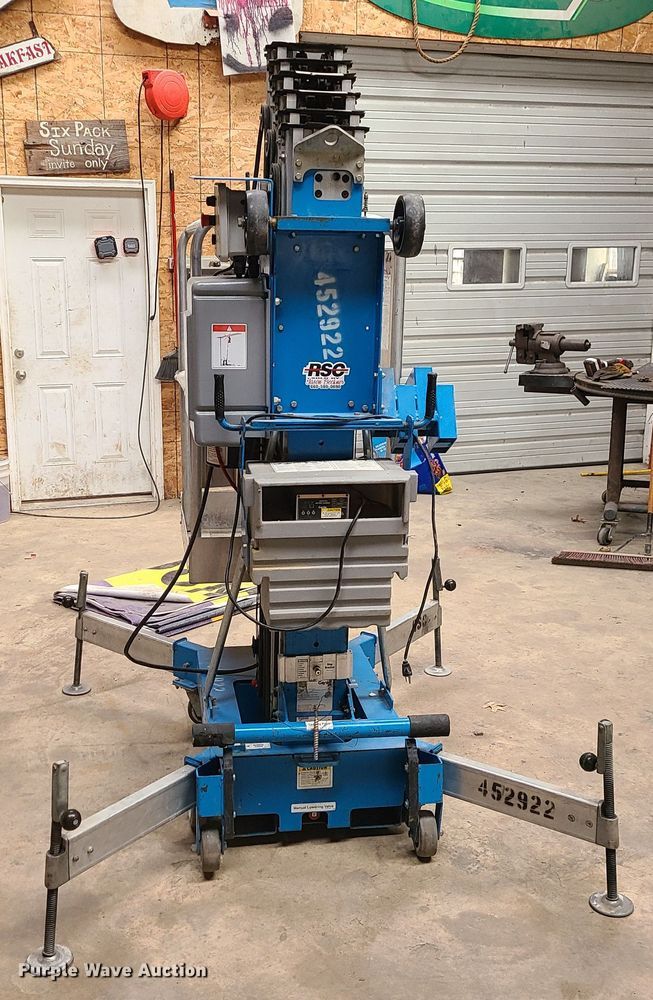 image for item JW9714 2003 Genie AWP-30S  vertical lift