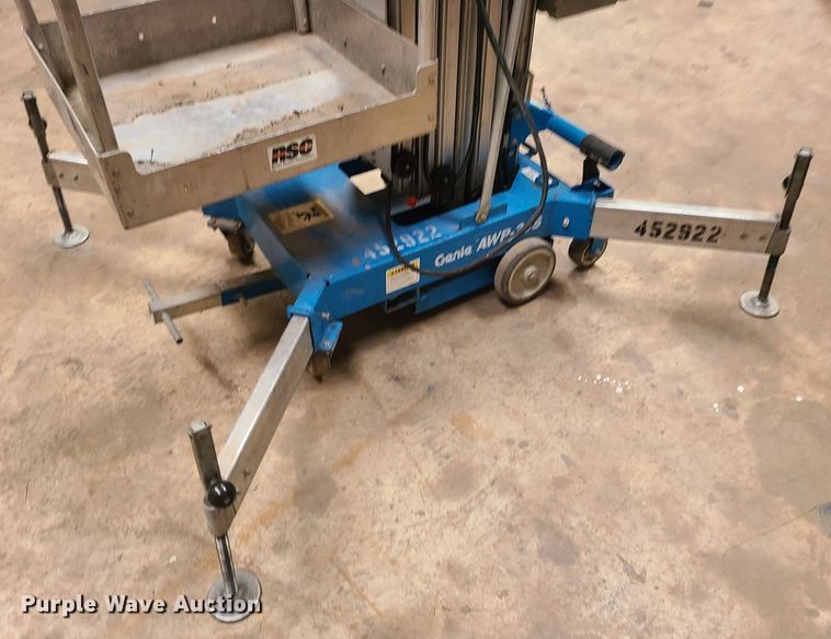 image for item JW9714 2003 Genie AWP-30S  vertical lift