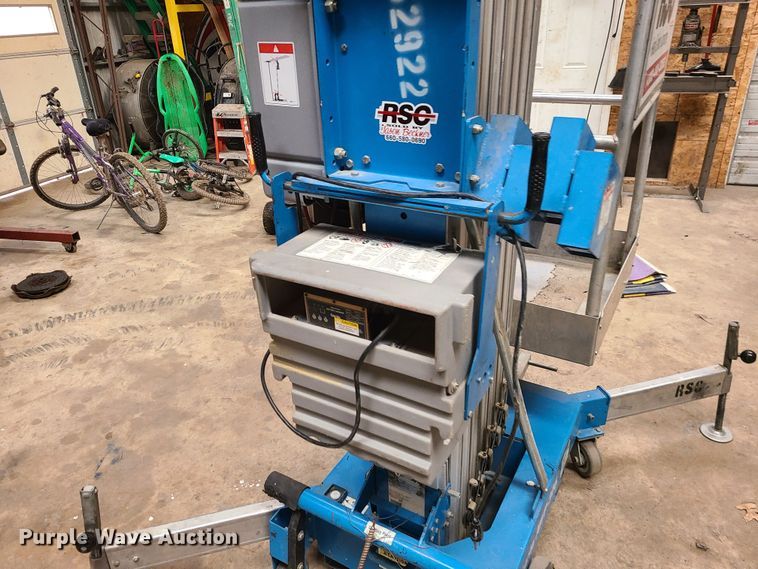 image for item JW9714 2003 Genie AWP-30S  vertical lift