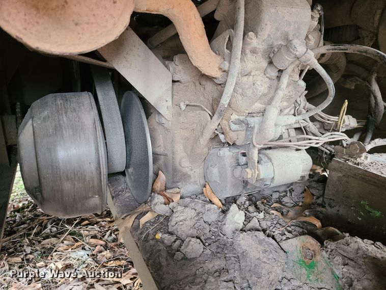 image for item JW9720 John Deere Gator 6X4  utility vehicle