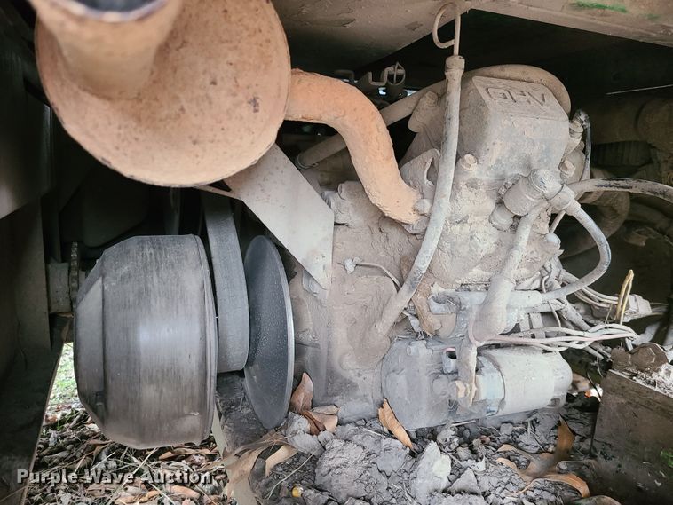 image for item JW9720 John Deere Gator 6X4  utility vehicle