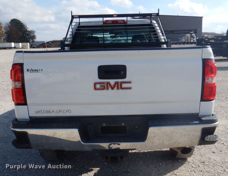 image for item JY9655 2015 GMC Sierra 2500HD  Double Cab pickup truck