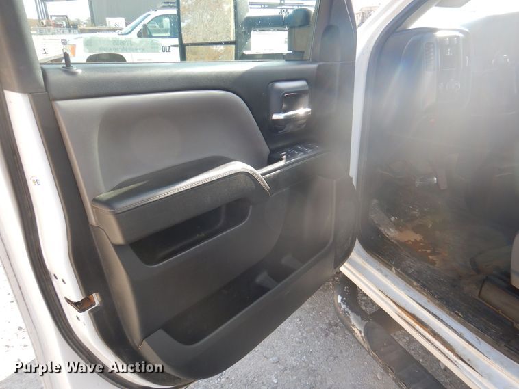 image for item JY9655 2015 GMC Sierra 2500HD  Double Cab pickup truck