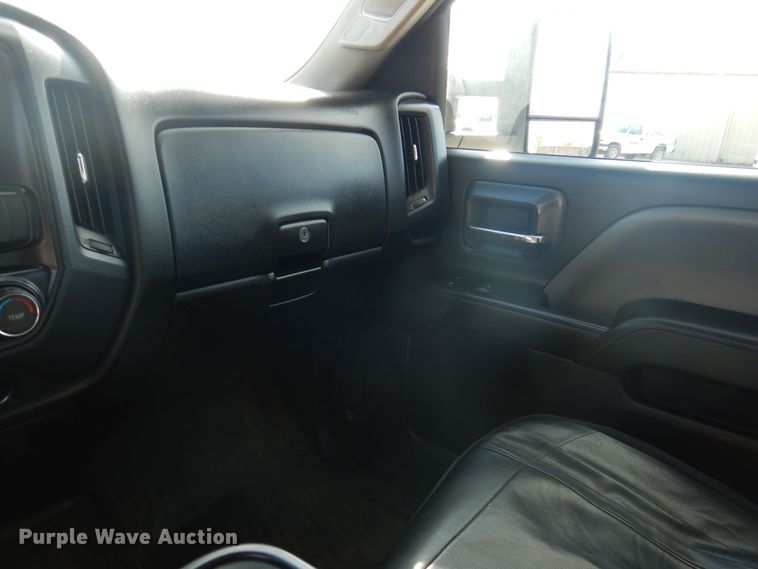 image for item JY9655 2015 GMC Sierra 2500HD  Double Cab pickup truck