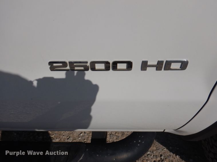 image for item JY9655 2015 GMC Sierra 2500HD  Double Cab pickup truck