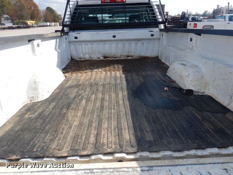 image for item JY9655 2015 GMC Sierra 2500HD  Double Cab pickup truck