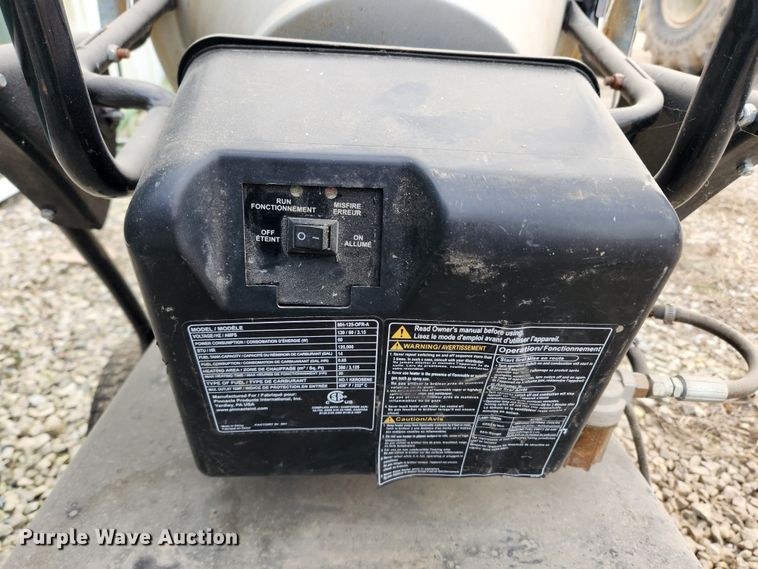 image for item KT9388 Master MH-125-OFR-A  heater