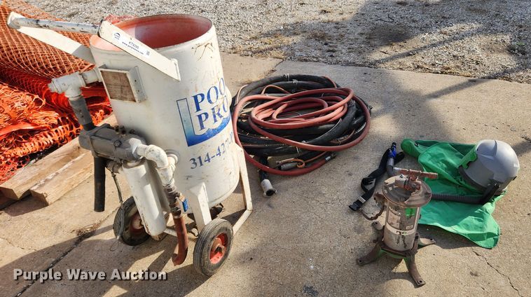 image for item KT9399 2002 Schmidt  sand blaster