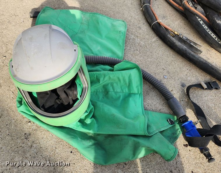 image for item KT9399 2002 Schmidt  sand blaster