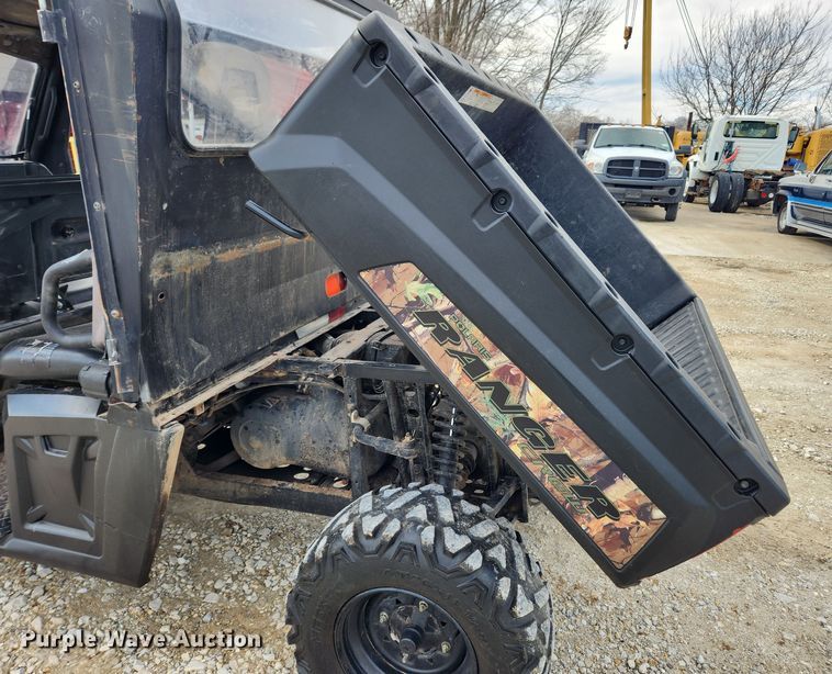 image for item KT9402 2011 Polaris Ranger Crew  utility vehicle