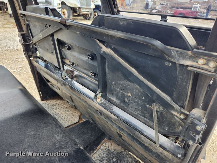 image for item KT9402 2011 Polaris Ranger Crew  utility vehicle