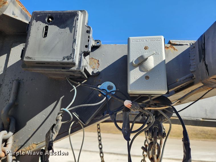 image for item KT9404 2006 Kaufman  car carrier trailer