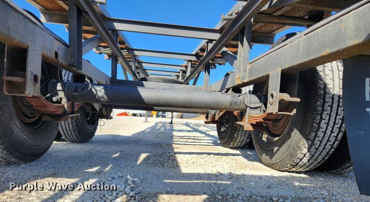 image for item KT9404 2006 Kaufman  car carrier trailer