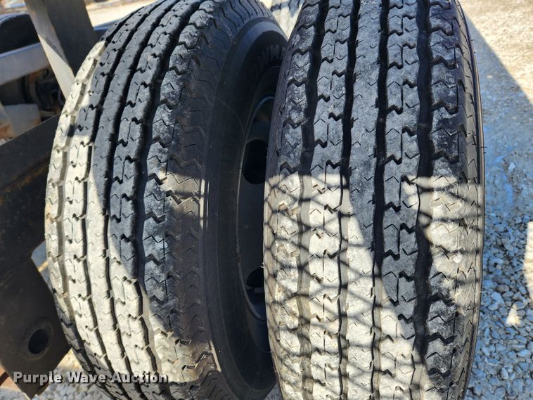 image for item KT9404 2006 Kaufman  car carrier trailer