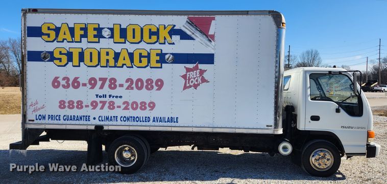 image for item KT9405 1996 Isuzu NPR  delivery truck