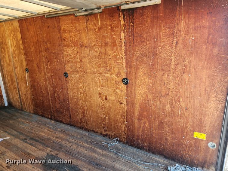 image for item KT9405 1996 Isuzu NPR  delivery truck