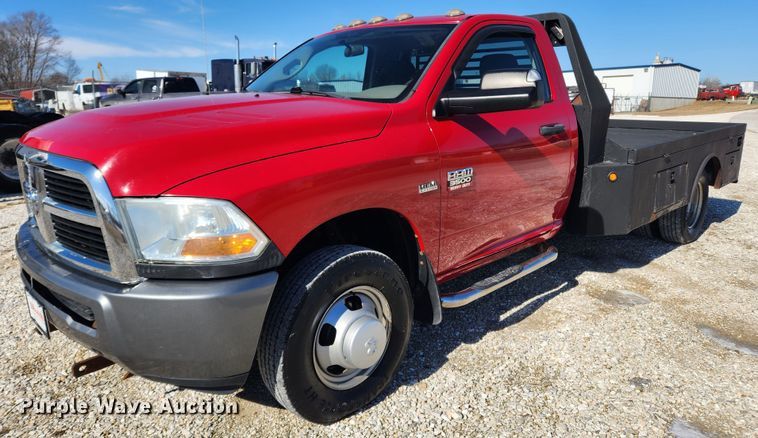 image for item KT9406 2011 Dodge Ram 3500HD  flatbed pickup truck