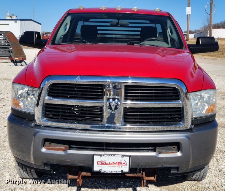 image for item KT9406 2011 Dodge Ram 3500HD  flatbed pickup truck