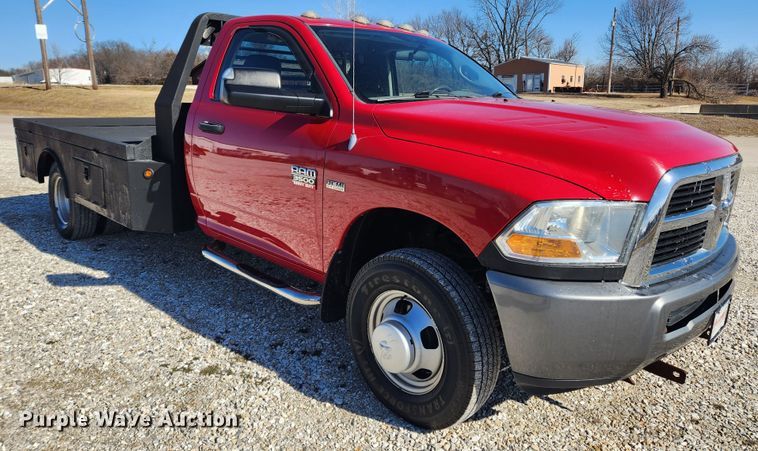 image for item KT9406 2011 Dodge Ram 3500HD  flatbed pickup truck