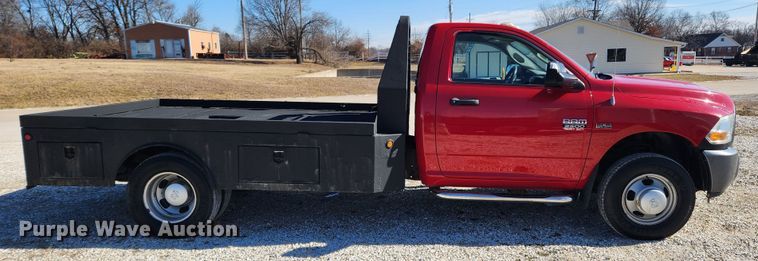 image for item KT9406 2011 Dodge Ram 3500HD  flatbed pickup truck