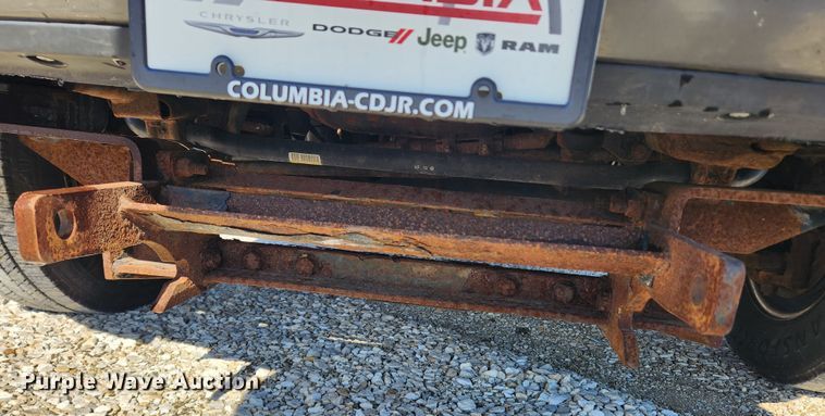 image for item KT9406 2011 Dodge Ram 3500HD  flatbed pickup truck