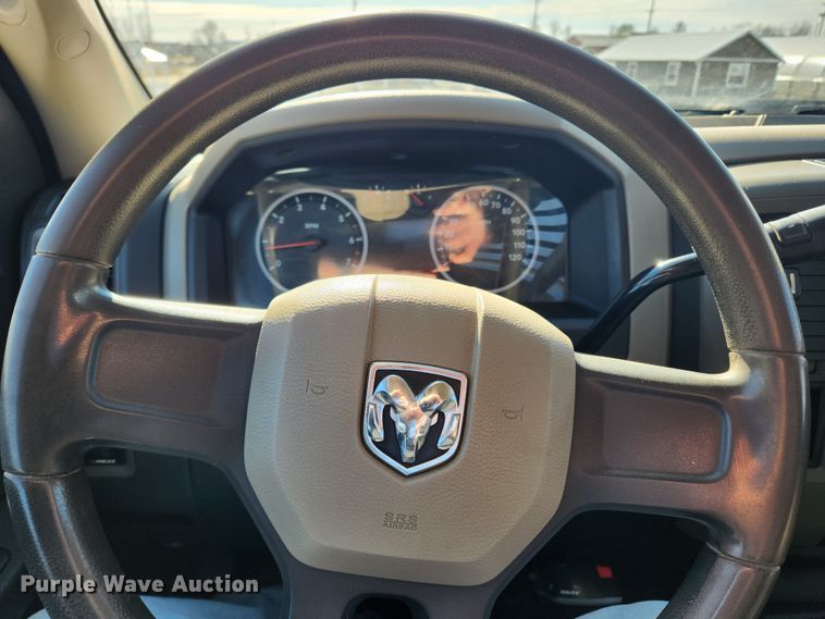 image for item KT9406 2011 Dodge Ram 3500HD  flatbed pickup truck