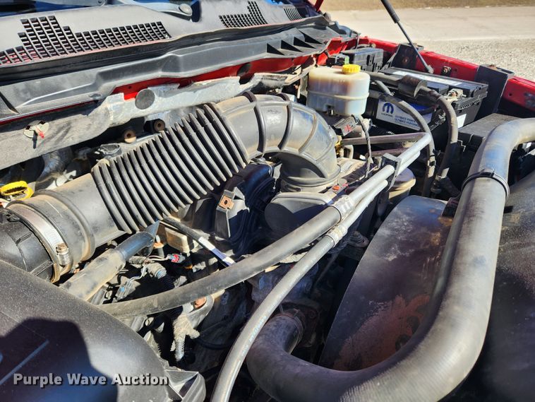 image for item KT9406 2011 Dodge Ram 3500HD  flatbed pickup truck