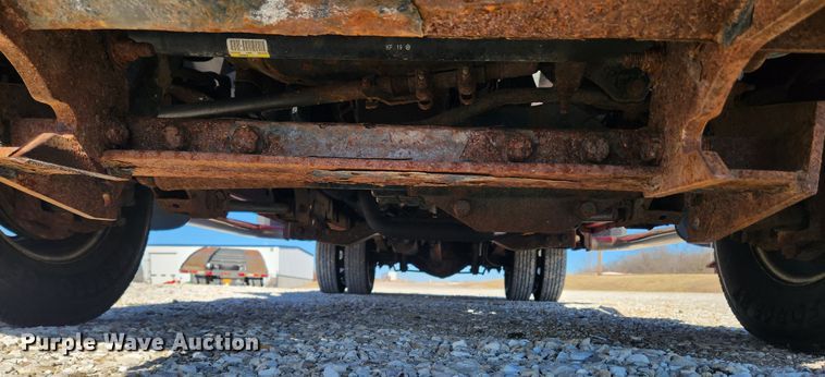 image for item KT9406 2011 Dodge Ram 3500HD  flatbed pickup truck