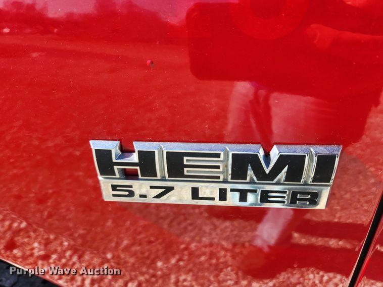 image for item KT9406 2011 Dodge Ram 3500HD  flatbed pickup truck