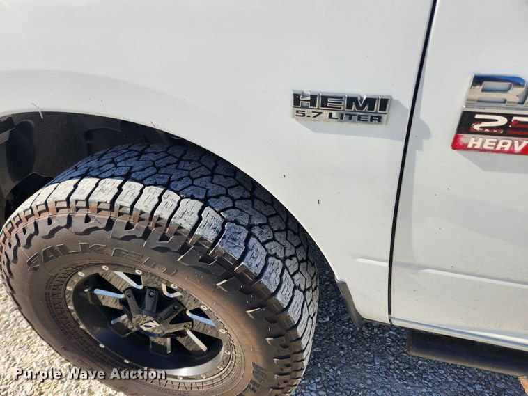 image for item KT9407 2012 Dodge Ram 2500HD  Crew Cab pickup truck