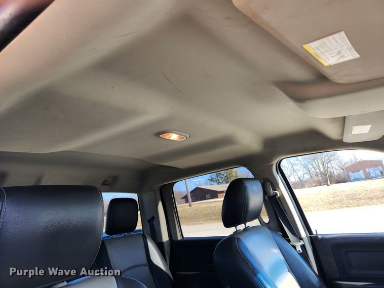 image for item KT9407 2012 Dodge Ram 2500HD  Crew Cab pickup truck