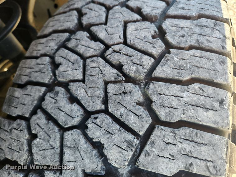 image for item KT9407 2012 Dodge Ram 2500HD  Crew Cab pickup truck