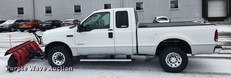 image for item KT9416 2004 Ford F250 Super Duty XLT  SuperCab pickup truck