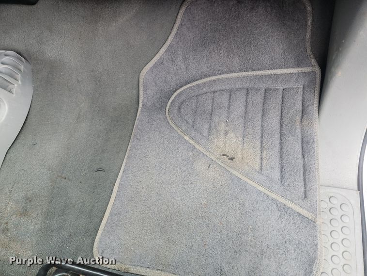 image for item KT9416 2004 Ford F250 Super Duty XLT  SuperCab pickup truck