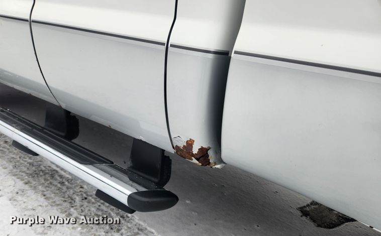 image for item KT9416 2004 Ford F250 Super Duty XLT  SuperCab pickup truck