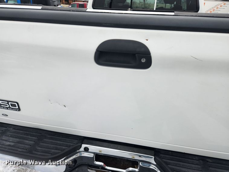 image for item KT9416 2004 Ford F250 Super Duty XLT  SuperCab pickup truck