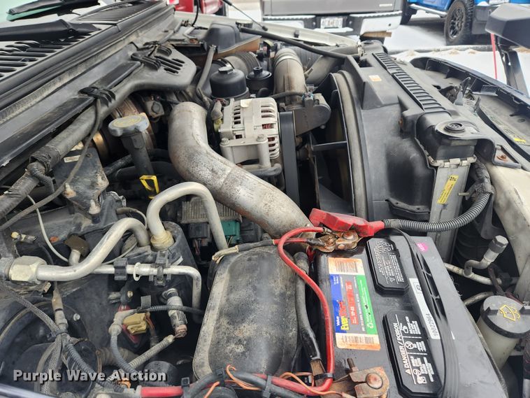 image for item KT9416 2004 Ford F250 Super Duty XLT  SuperCab pickup truck