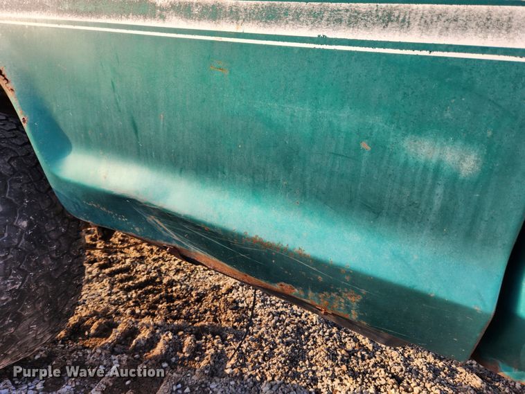 image for item KT9448 1976 Ford F250  pickup truck