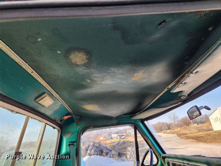 image for item KT9448 1976 Ford F250  pickup truck