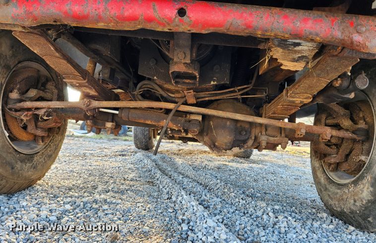 image for item KT9448 1976 Ford F250  pickup truck