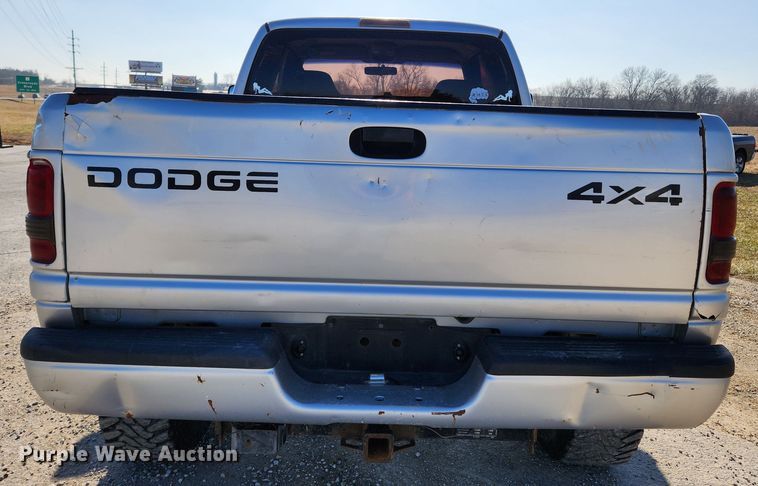 image for item KT9452 2002 Dodge Ram 2500  Quad Cab pickup truck