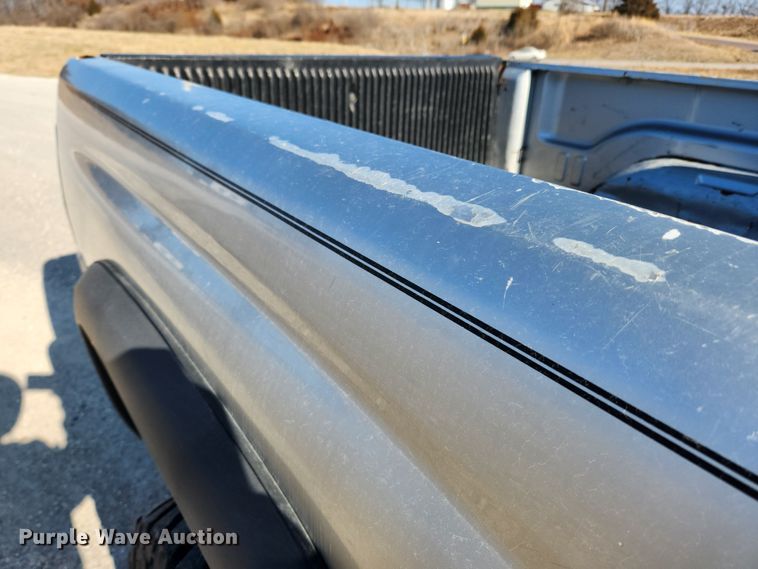 image for item KT9452 2002 Dodge Ram 2500  Quad Cab pickup truck