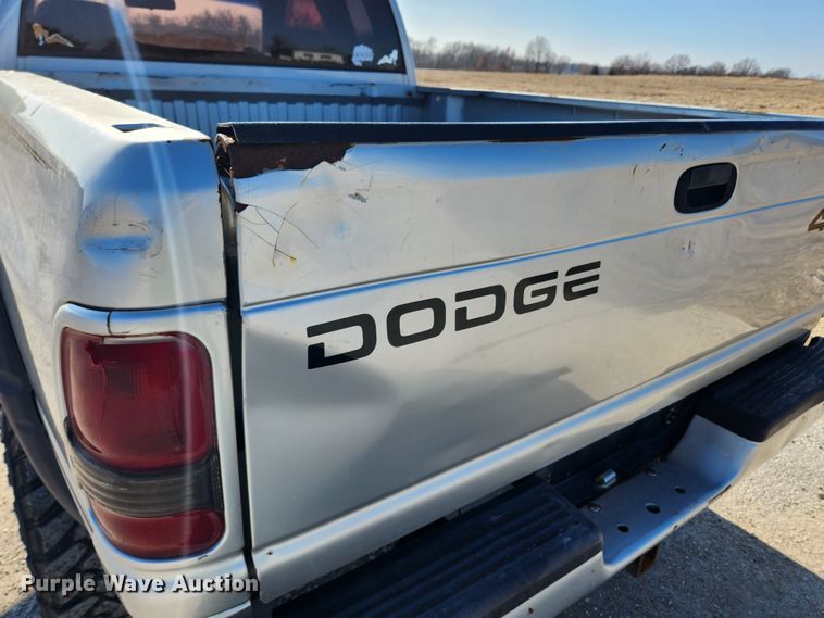 image for item KT9452 2002 Dodge Ram 2500  Quad Cab pickup truck